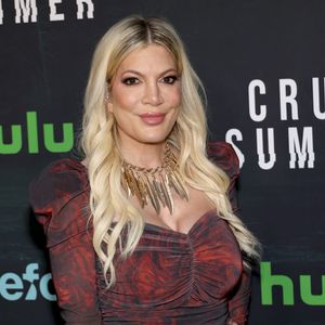 Tori Spelling feiert 33. Jubiläum von "Beverly Hills, 90210"