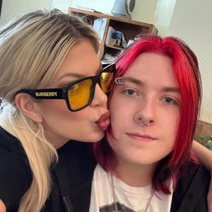 Tori Spelling feiert 18. Geburtstag ihres Sohnemanns Liam