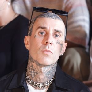 Mini-Me: Travis Barker und Rocky zeigen Tattoo-Partnerlook