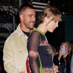 Umzugswagen vor Travis' Tür: Ist Taylor Swift eingezogen?