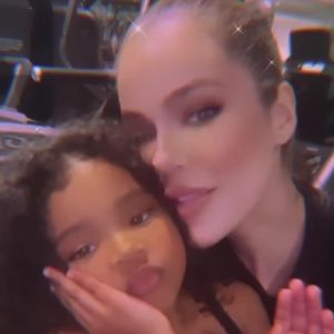 Khloé Kardashians Tochter True (4) hat ersten Zahn verloren