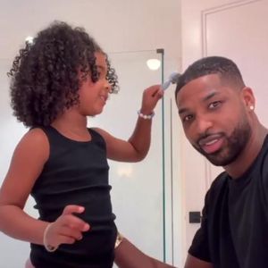 Während Khloé in Italien ist: Tristan Thompson bespaßt True