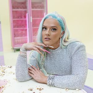 Musikvideo gesperrt: Twenty4Tim richtet Statement an Hater!