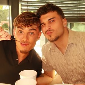 "Love Hunter"-Kandidat meint: Twenty4tims Beziehung ist fake