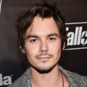 Wegen Fan-Foto: Mega-Shitstorm für PLL-Star Tyler Blackburn!