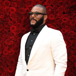 Kino-Star Tyler Perry zahlt Unterhalt für vier Waisenkinder
