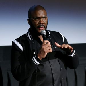 Tyler Perry meldet sich zum Selbstmord seines Neffen (†)