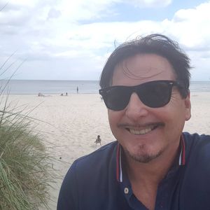 Trotz Gefahr: "Tüll & Tränen"-Uwe hält an neuem Laden fest