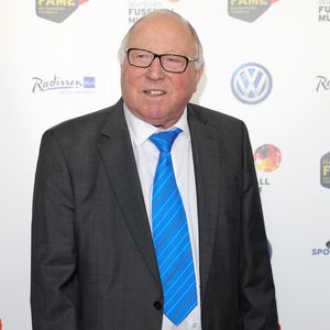 Ehrung: Uwe Seelers Trauerfeier wird im Fernsehen übertragen