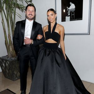 Profitänzer Val Chmerkovskiy und Jenna Johnson werden Eltern