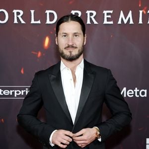 Val Chmerkovskiy teilt Diagnose nach Krankenhausaufenthalt