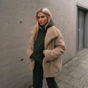 Not-OP: Stirbt Valentina Pahdes GZSZ-Figur den Serientod?