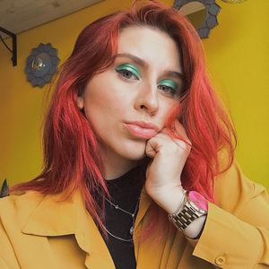 Influencerin animiert Fans, streunende Tiere zu überfahren