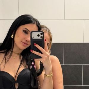 Nessi Borck teilt erste Bilder von sich und neuer Freundin