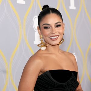 Nach Verlobungsnews: Vanessa Hudgens mit XXL-Ring unterwegs