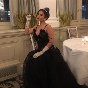 Vanessa Hudgens noch immer geschockt vom Nacktfoto-Skandal