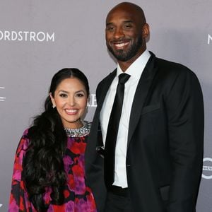 "Vermissen dich so": Vanessa ehrt Ehemann Kobe Bryant (†41)