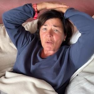 Vera Int-Veen zeigt sich nach Eingriff am Knie überglücklich