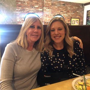 Vicki Gunvalson feiert den Gewichtsverlust ihrer Tochter!