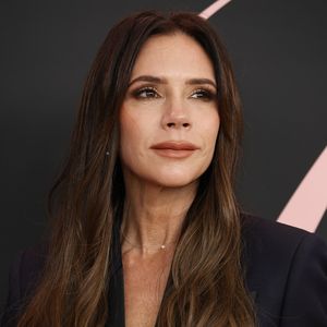 Victoria Beckham verwandelt ihren Store in Kunstausstellung