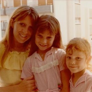 Süß! Victoria Beckham teilt niedliches Foto aus Kindertagen