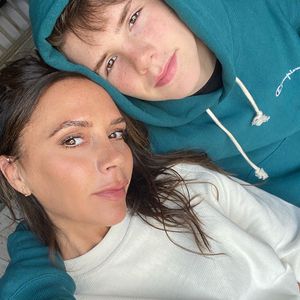 Coole Mom: Victoria Beckham färbt Sohn Cruz die Haare pink!