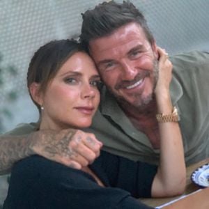 David bekommt dünne Haare: Victoria Beckham findet's super