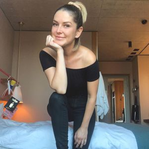 Nackt-Kritik an Bachelor-Girls: Was sagt Viola Kraus dazu?