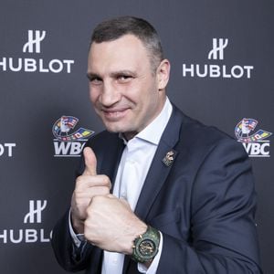 Vitali Klitschko wieder zum Bürgermeister von Kiew gewählt