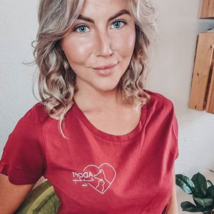 Trotz Influencer-Karriere: "Love Island"-Vivi geht putzen!