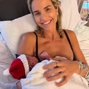 Erste Bilder: Vogue Williams & Spencer begrüßen viertes Baby