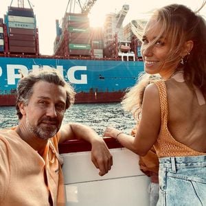 Wayne flirtet bei "How Fake Is Your Love?" mit seiner Annie