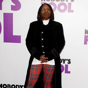 Whoopi Goldberg auf modischer Zeitreise