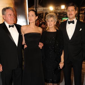 Zerrissene Familie: Brads Kinder verpassten Abschied von Oma