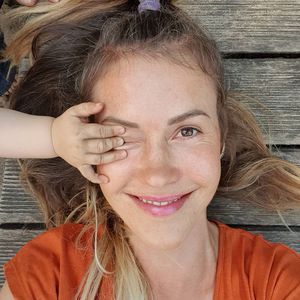 Wolke Hegenbarth stolz: Erstes Jahr als Mama ist gemeistert