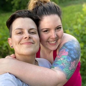 Überglücklich: Mary Lambert hat ihre große Liebe geheiratet!