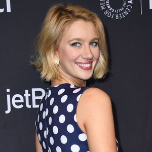 "Jane the Virgin"-Schauspielerin Yael Grobglas ist schwanger