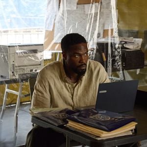 Bingen? Diese Serien und Filme trenden gerade auf Netflix