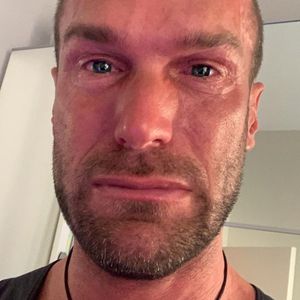 Schwerer Liebeskummer? Tränen bei Muskelprotz Bastian Yotta