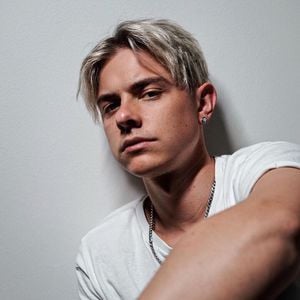 Hate auf YouTuber, die aufhören: Jonas Ems macht Ansage!