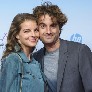 Seltenes Pic! Yvonne Catterfeld kuschelt mit Freund Oliver