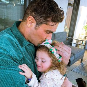 Da schmelzen Herzen: Zac Efron gratuliert kleinen Schwester