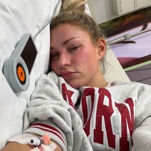 "Quälender Schmerz": Zara McDermott musste ins Krankenhaus