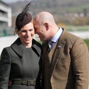 Zara und Mike Tindall turteln verliebt in der Öffentlichkeit