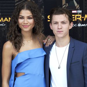 Sind sie ein Paar? Tom Holland schwärmt im Netz von Zendaya