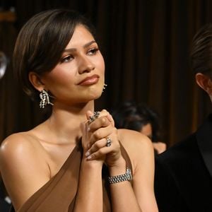 Zendayas goldener Ring bei Oscars: Heirat mit Tom Holland?