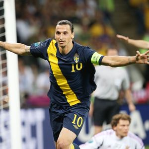 EM 2012: So feuern die Promis unsere Jungs an!