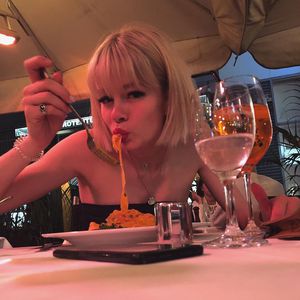Fürs Dschungelcamp? Zoe Saip will für ein Projekt zunehmen
