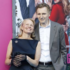 Pamela Anderson klärt auf: War Romanze mit Liam Neeson echt?