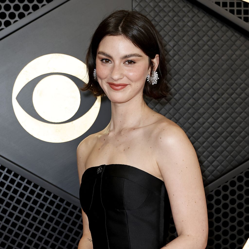 Gracie Abrams, Sängerin